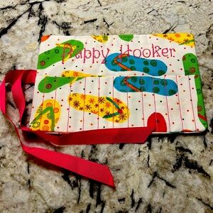 Crochet hook holder